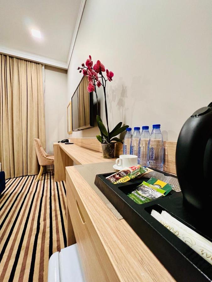 Bristol Hotel Taszkent Zewnętrze zdjęcie